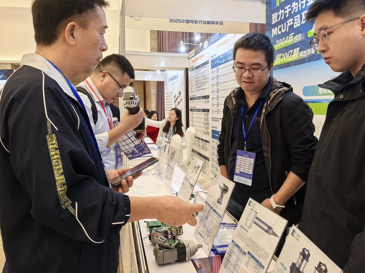 029f793b73ec83e7fea45573235c5c33